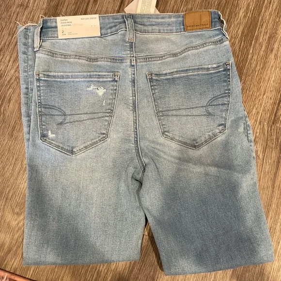 American Eagle Outfitters Light Blue Jeans - Picture 3 of 4